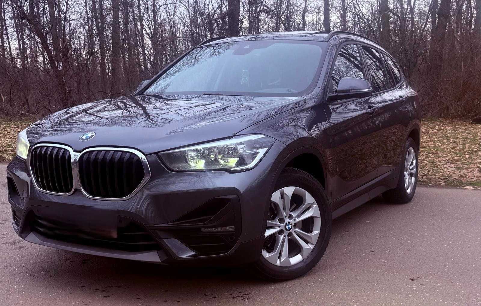 Bmw X1 2.0d  Trapa / Panorama / Piele