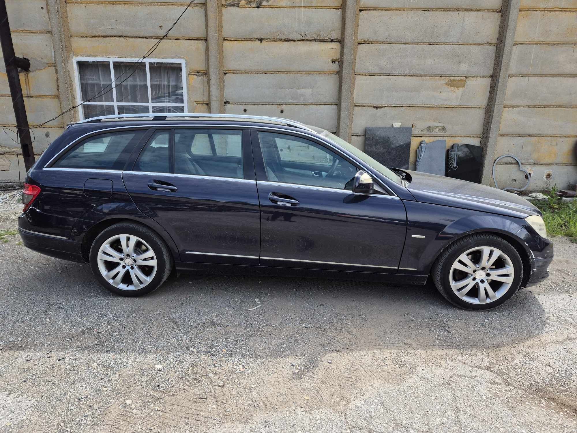 Mercedes W204 C220CDI 170кс 646 комби автоматик НА ЧАСТИ!
