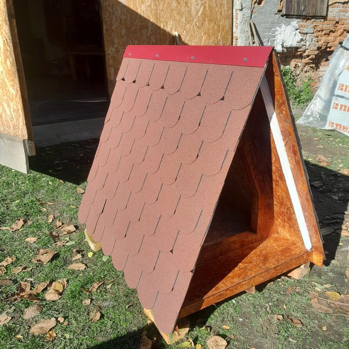 Cușcă câine talie medie sau mare