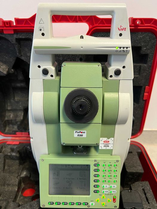 Set complet Stație totală robotică Leica TCRP1203 + controler CS15
