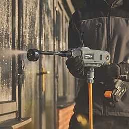 Водоструйка на батерий за каравани и кемпери