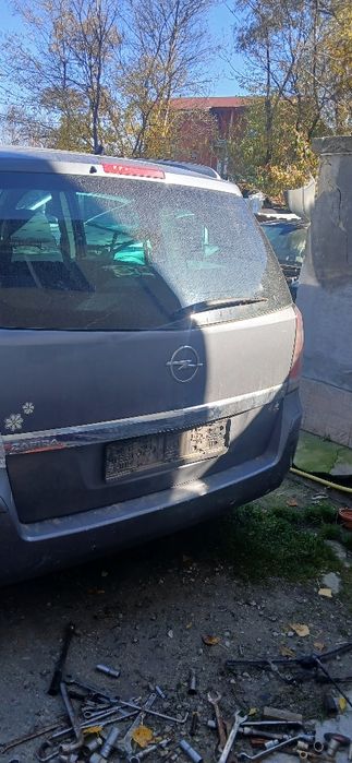 Opel Zafira B 1.8 140 коня на части