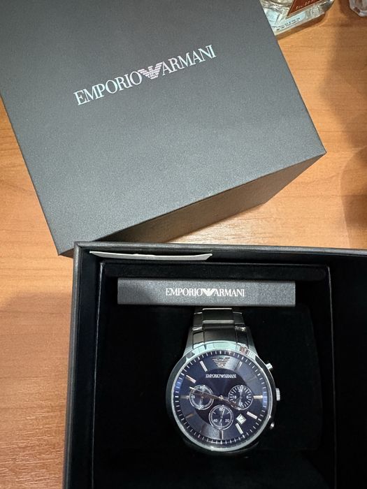 Emporio armani часовник