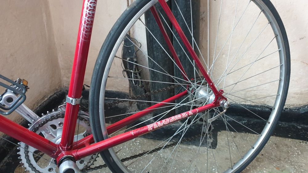 Bicicleta cursiera gitane clasica