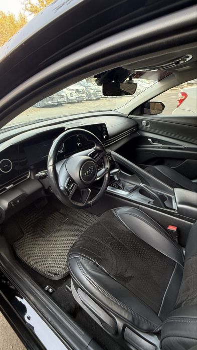 Elantra 2022 1,6 л