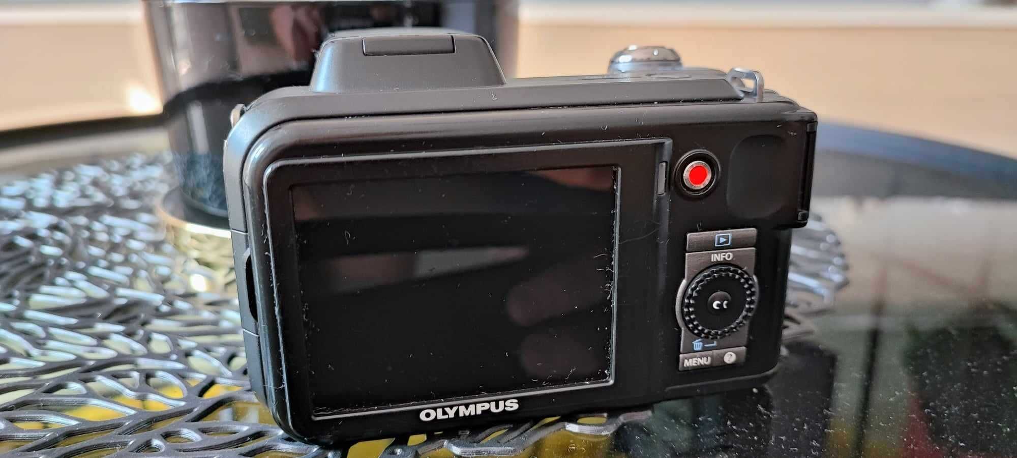 Olympus SP-600UZ 15x zoom 12MP