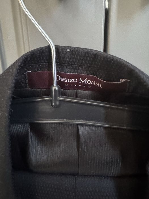 Официален тъмносин костюм Desizo Monni Milano