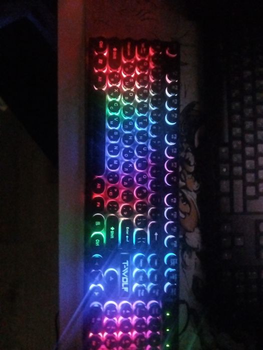 Клавиатура игровая с подсветкой