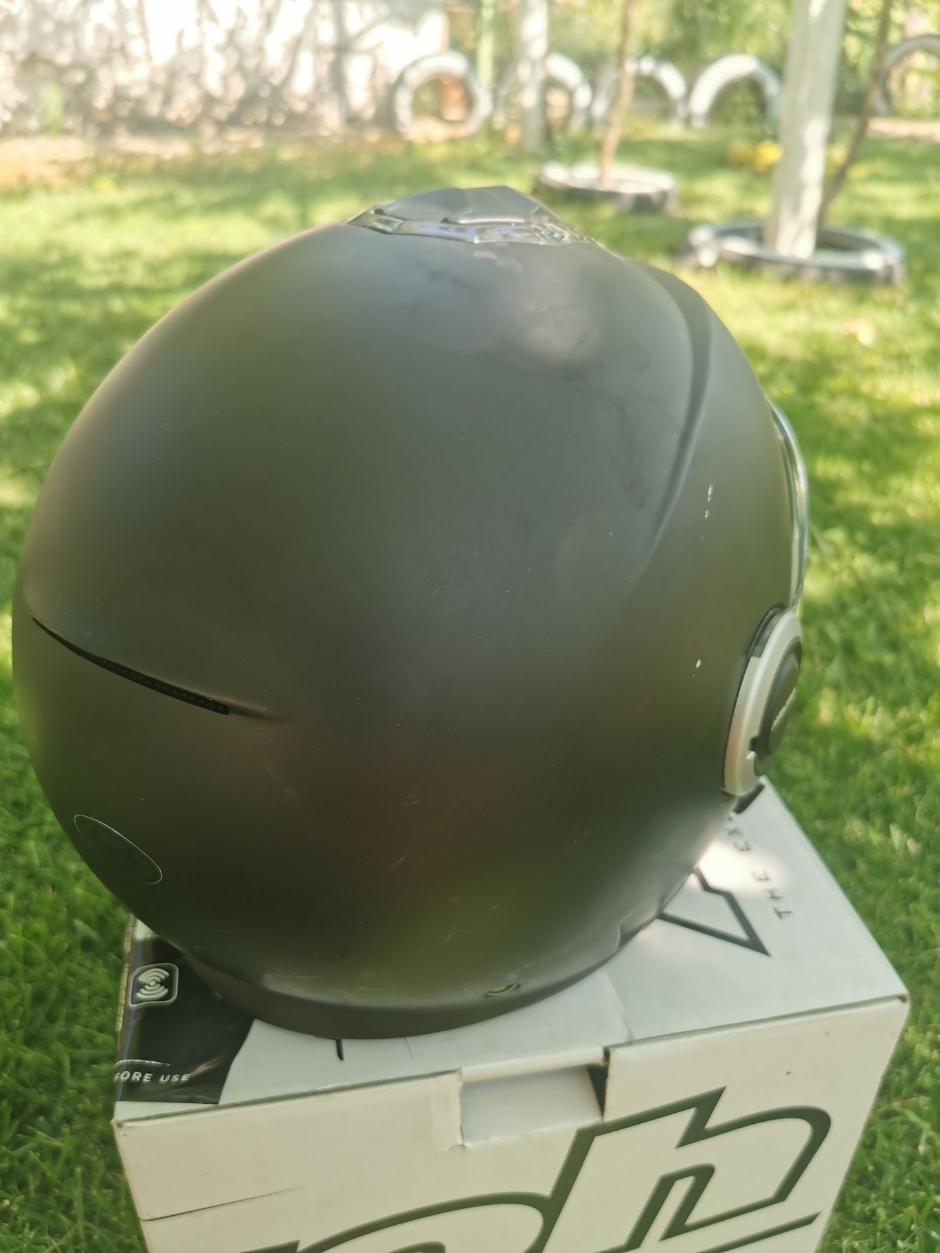 Скутер каска AIROH Helios Black Mattразмер МС