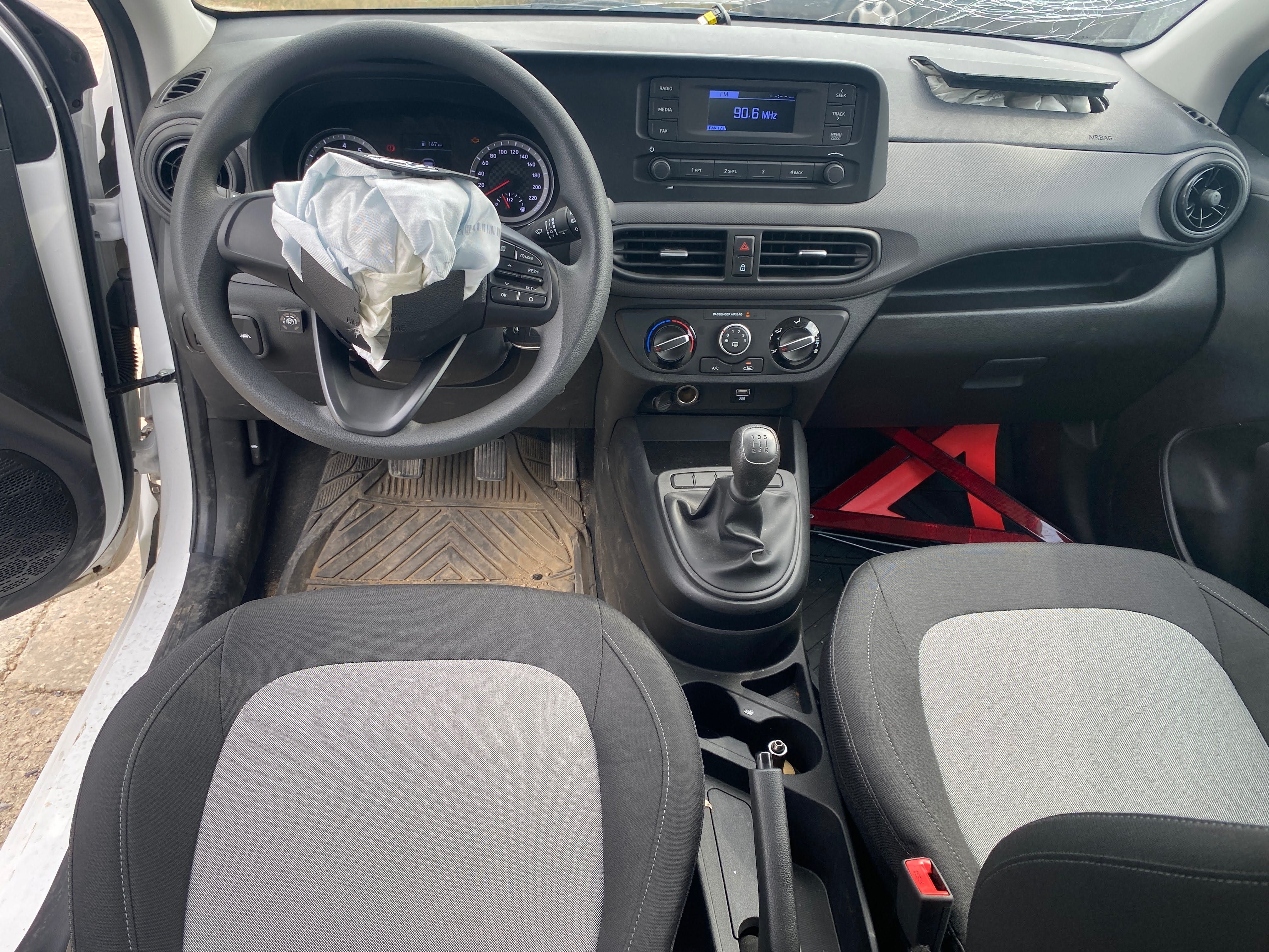 Hyundai I10 1.0 MPI, 67 кс., 5 ск., двигател G3LD, 3000 км., 2023