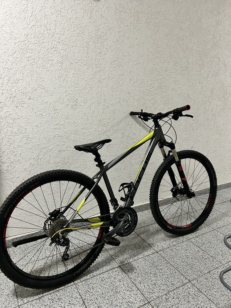 Vand bicicleta focus