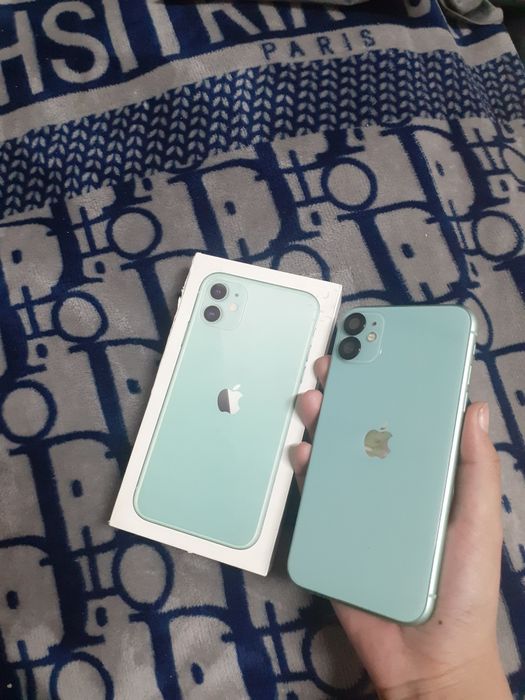Продаётся Айфон 11