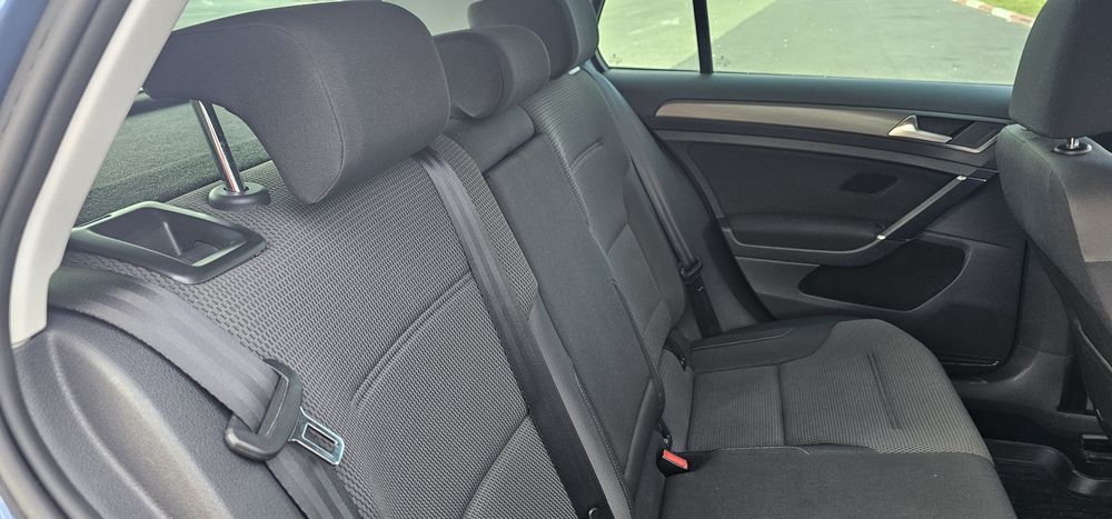 Vând Volkswagen golf 7 1.2 tsi 115cp