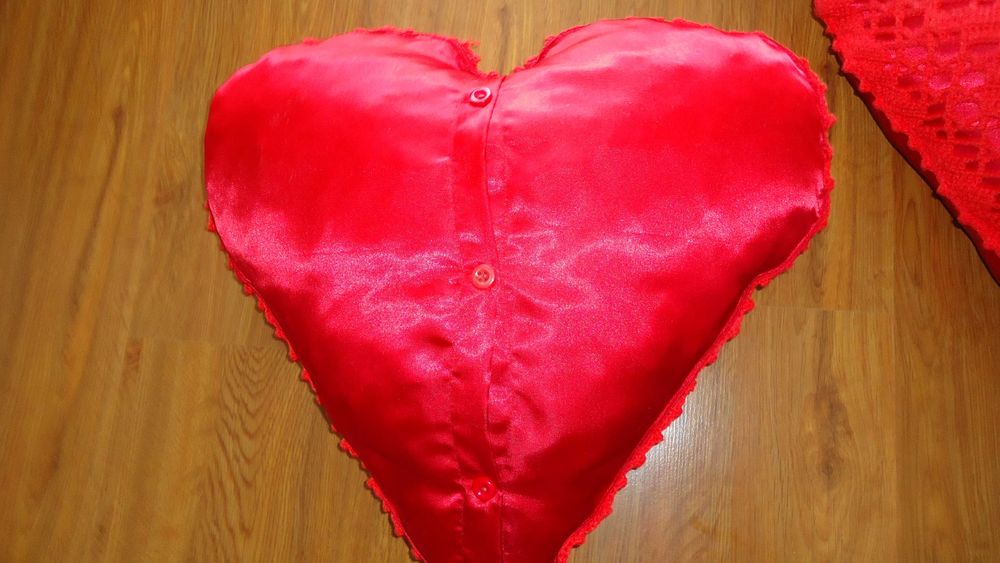 Червени декоративни възглавници -3 броя