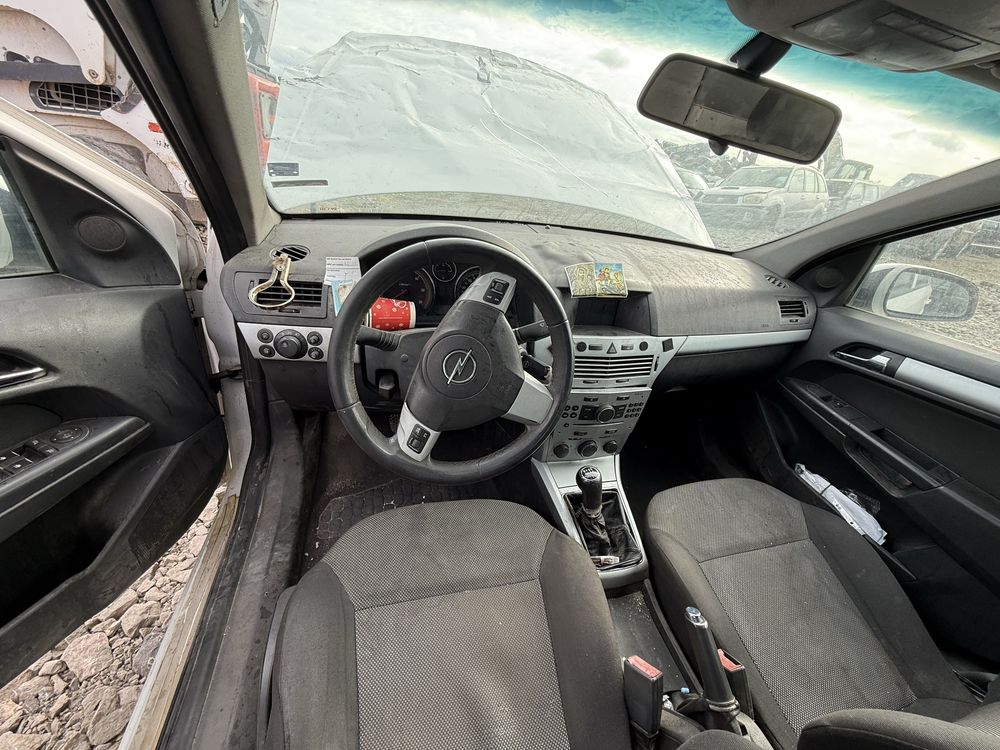 Opel Astra H 1.9CDTI 120кс  на части