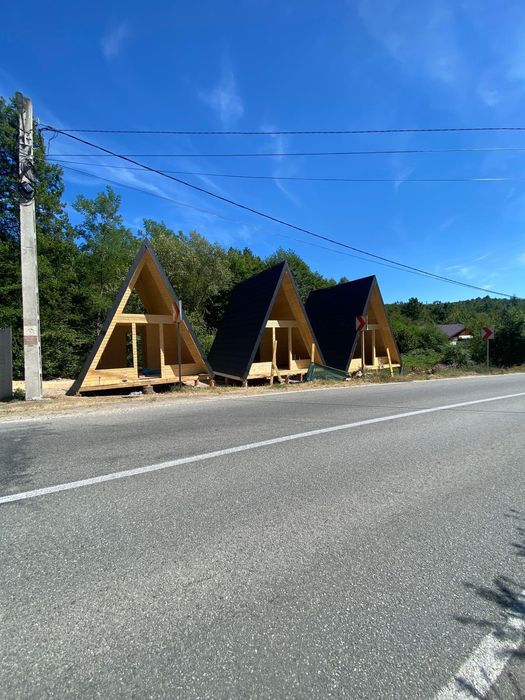 Vând cabane tip A