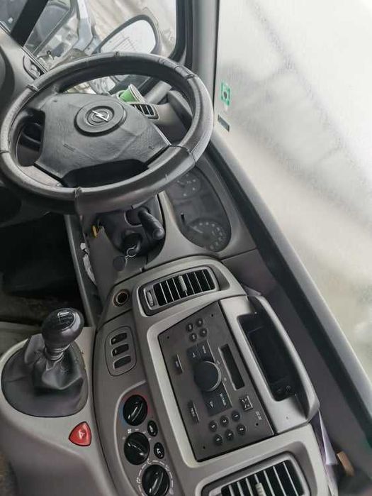 Opel Vivaro 2.0 CDTI 115кс НА ЧАСТИ