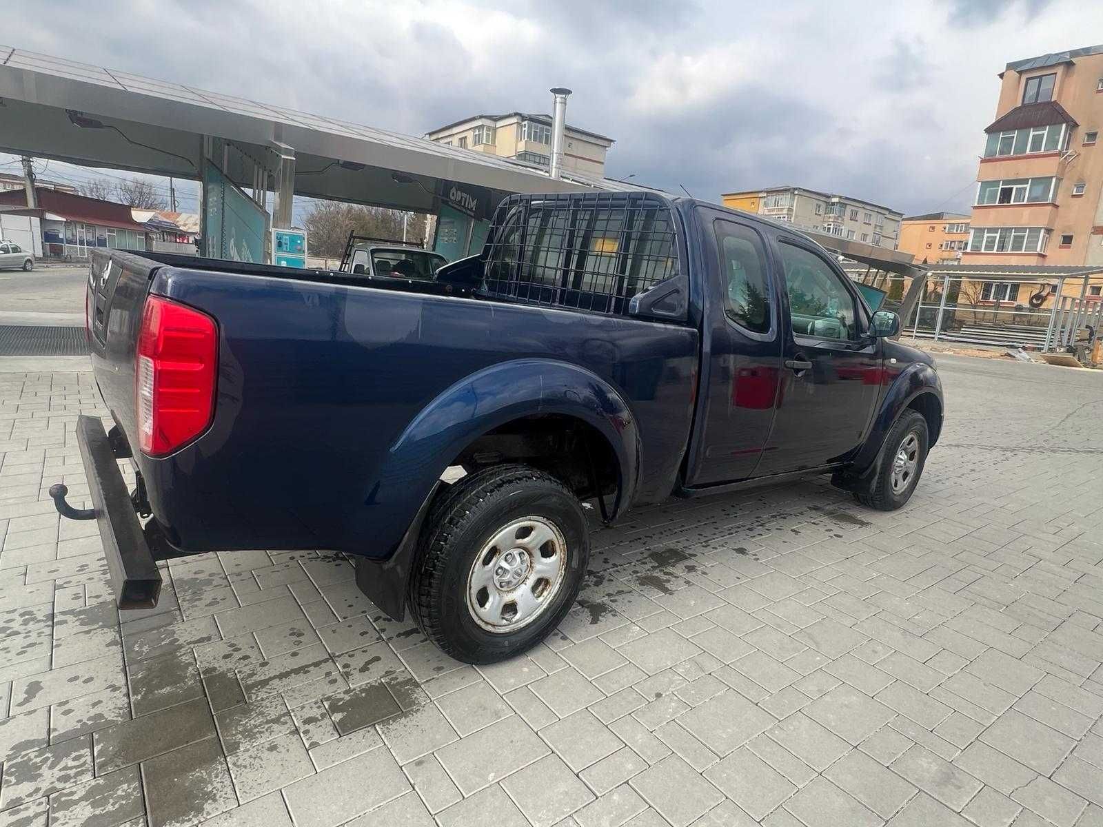 Nissan  Navara D40 King Cab