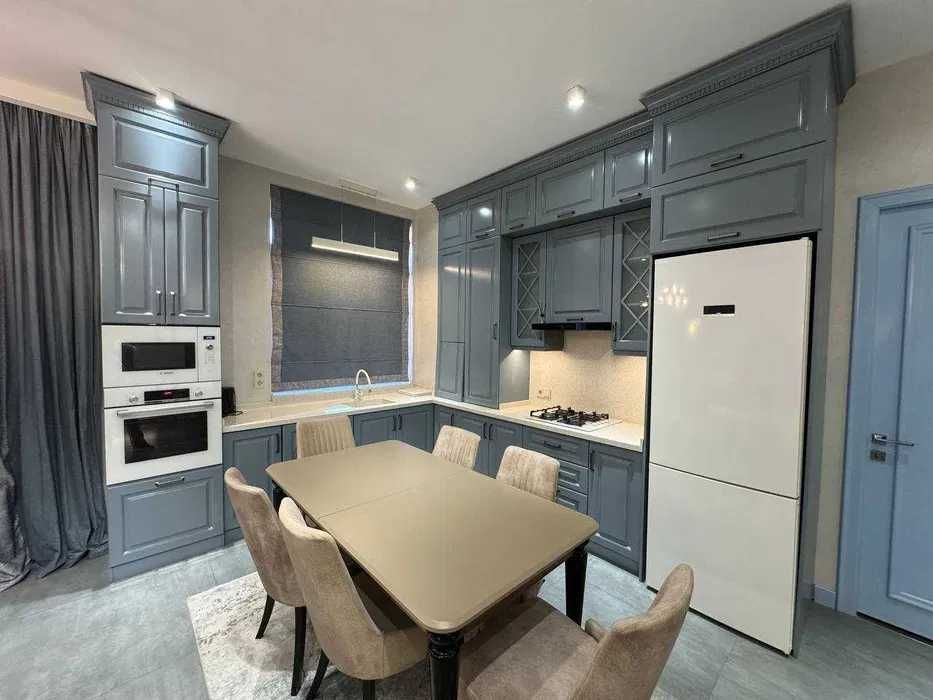 Maksim Gorky metro 2-room apartment in Mirzo-Ulugbek, Buyuk Ipak Yuli