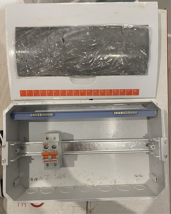 Электрощиток новый