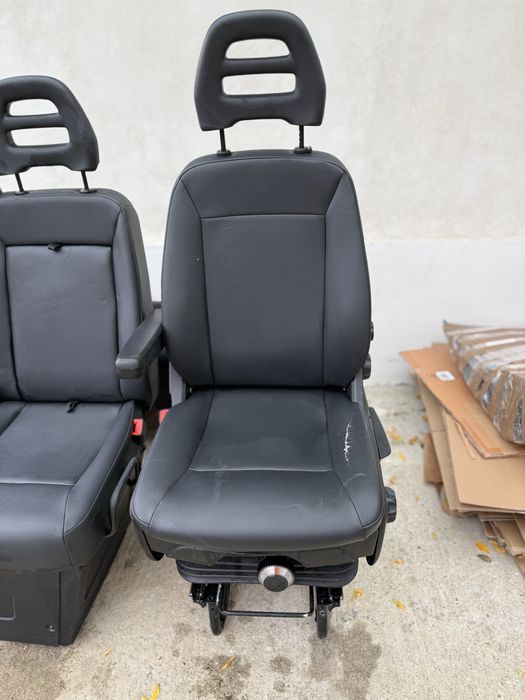 Set scaune cu suspensie iveco daily