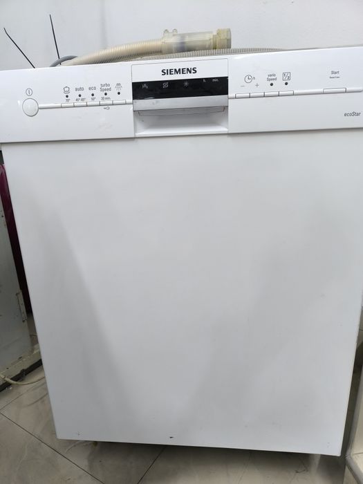 Съдомиялна за полувграждане Simenss