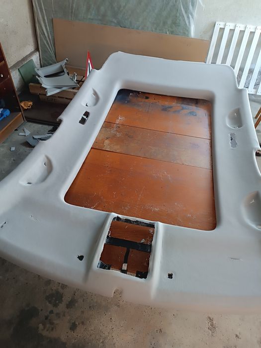 Recondiționez plafon auto