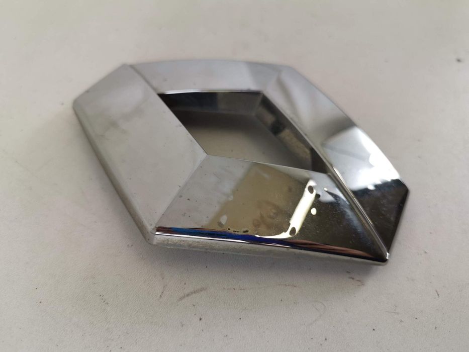 Емблема Задна Рено Сценик 4 / Renault Scenic 4 Оригинална В Добро Съст