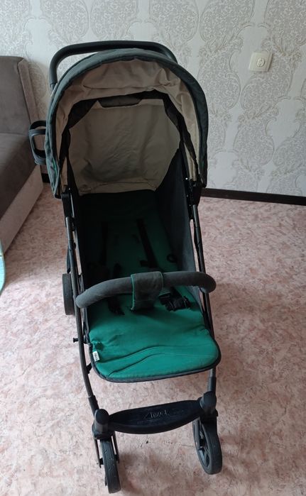 Продам коляску и автолюльку