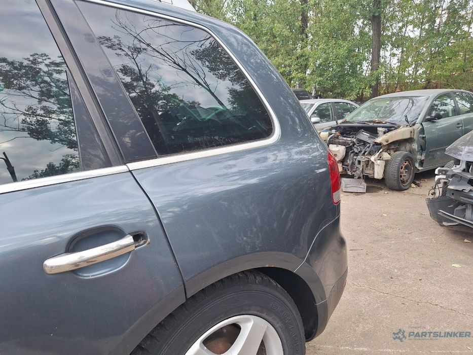 Aripa spate stanga VOLKSWAGEN TOUAREG 7LA, 7L6, 7L7 2002 - 2013