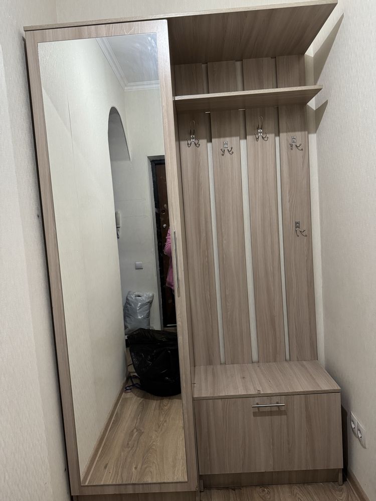 Шкаф в прихожую
