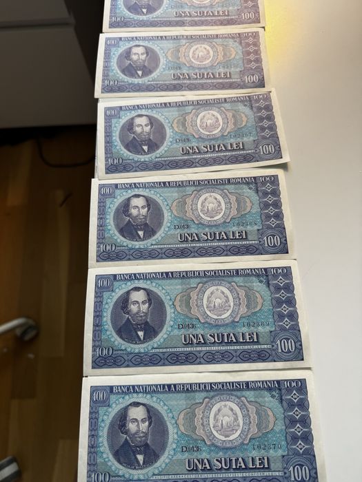Ofer spre vanzare 14 banconte in serie emise in 1966