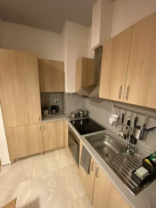 Дава се под наем Двустаен апартамент в София, Витоша - 56 кв.м за 560 € - Снимка #1