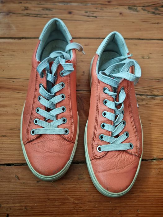 Adidași Ara piele mărimea 38. 5