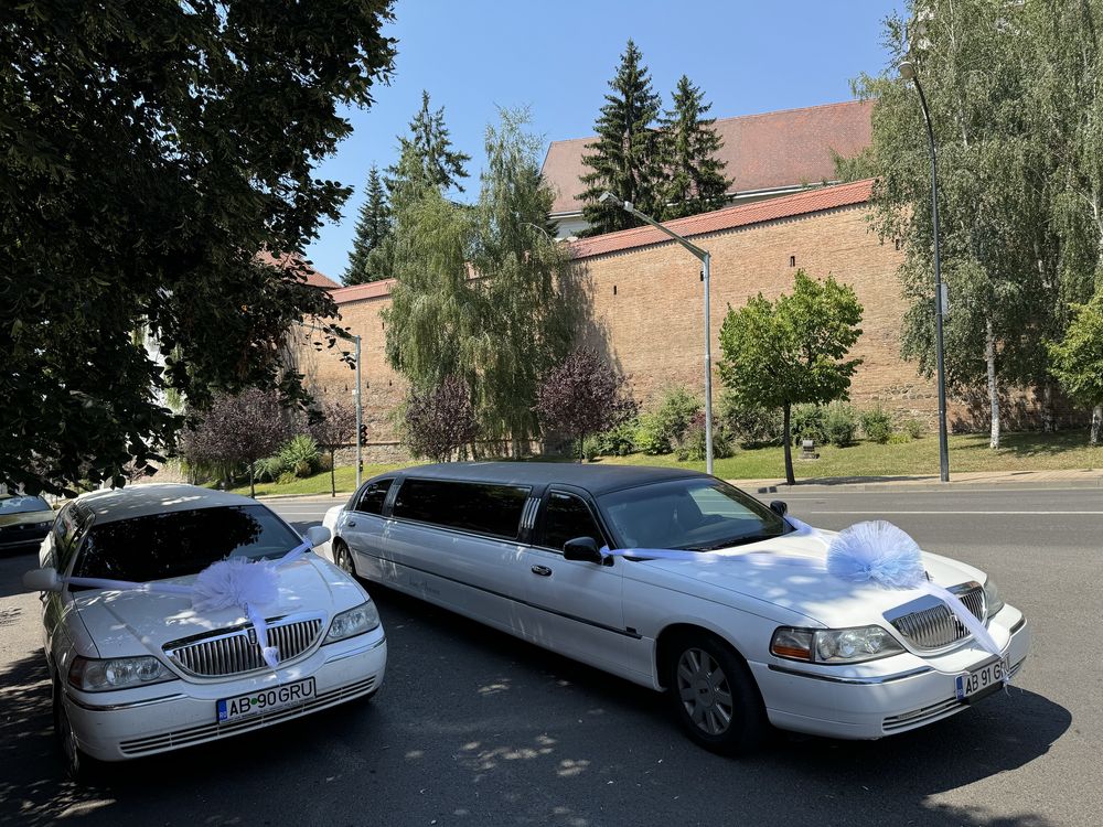 Limuzine Lincoln Town Car de Inchiriat