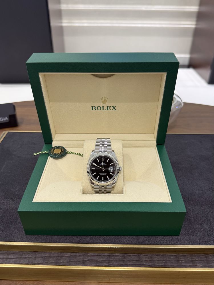 Rolex Datejust 41mm Steel and White Gold 126334 Black
