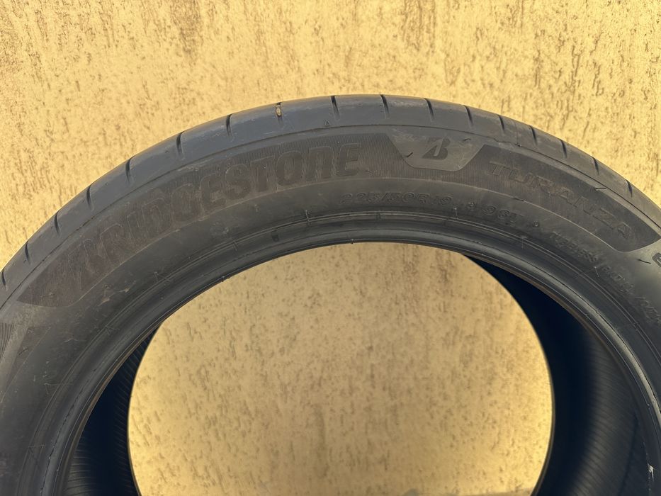 Anvelope Vara BRIDGESTONE Turanza 6 225/50 R19