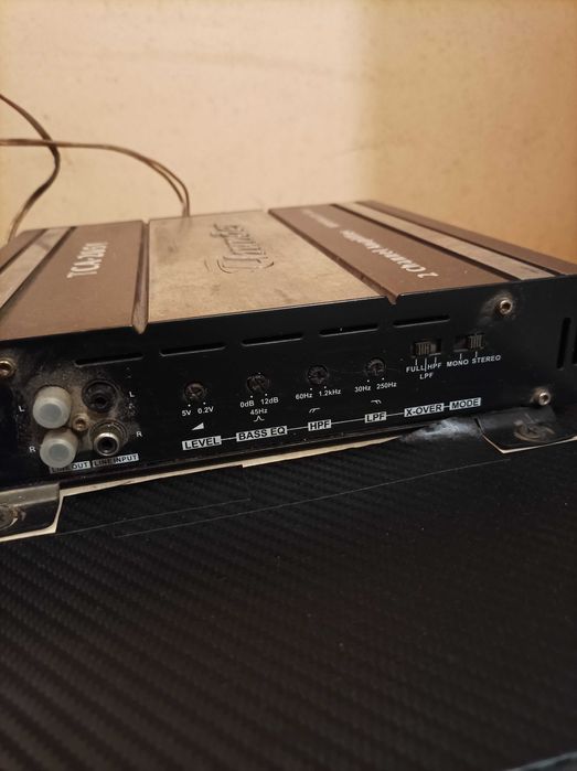 Бас-каса с усилвател Pioneer