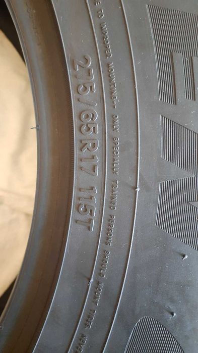 НОВИ гуми за джип TOYO-275/65/17всесезонни