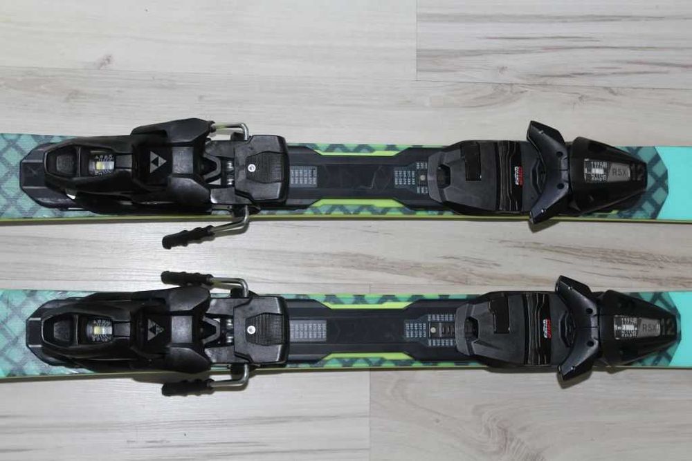FISCHER RC4 World Cup SC 160cm, 155cm, 150cm  2025