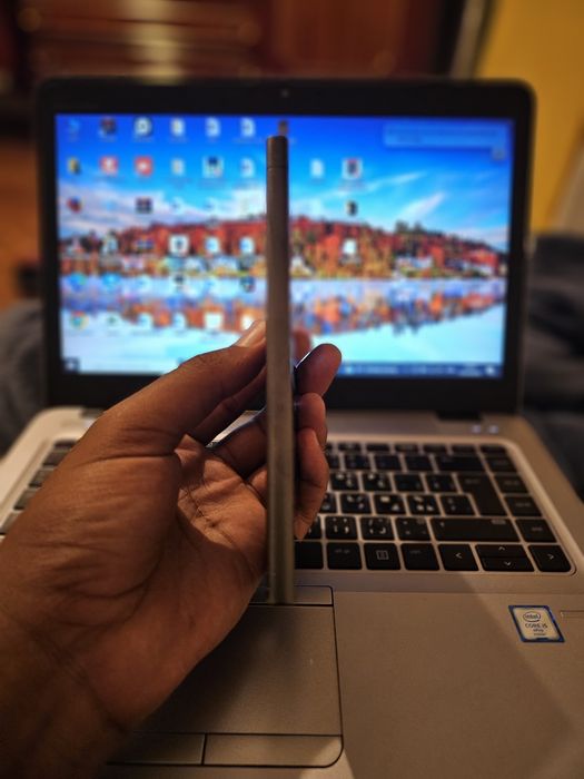 Samsung S24 Ultra 512GB în stare excelentă + cutie și cablu original