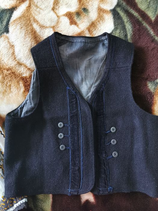 Ie +Vesta autentica tradițională veche 100 ani