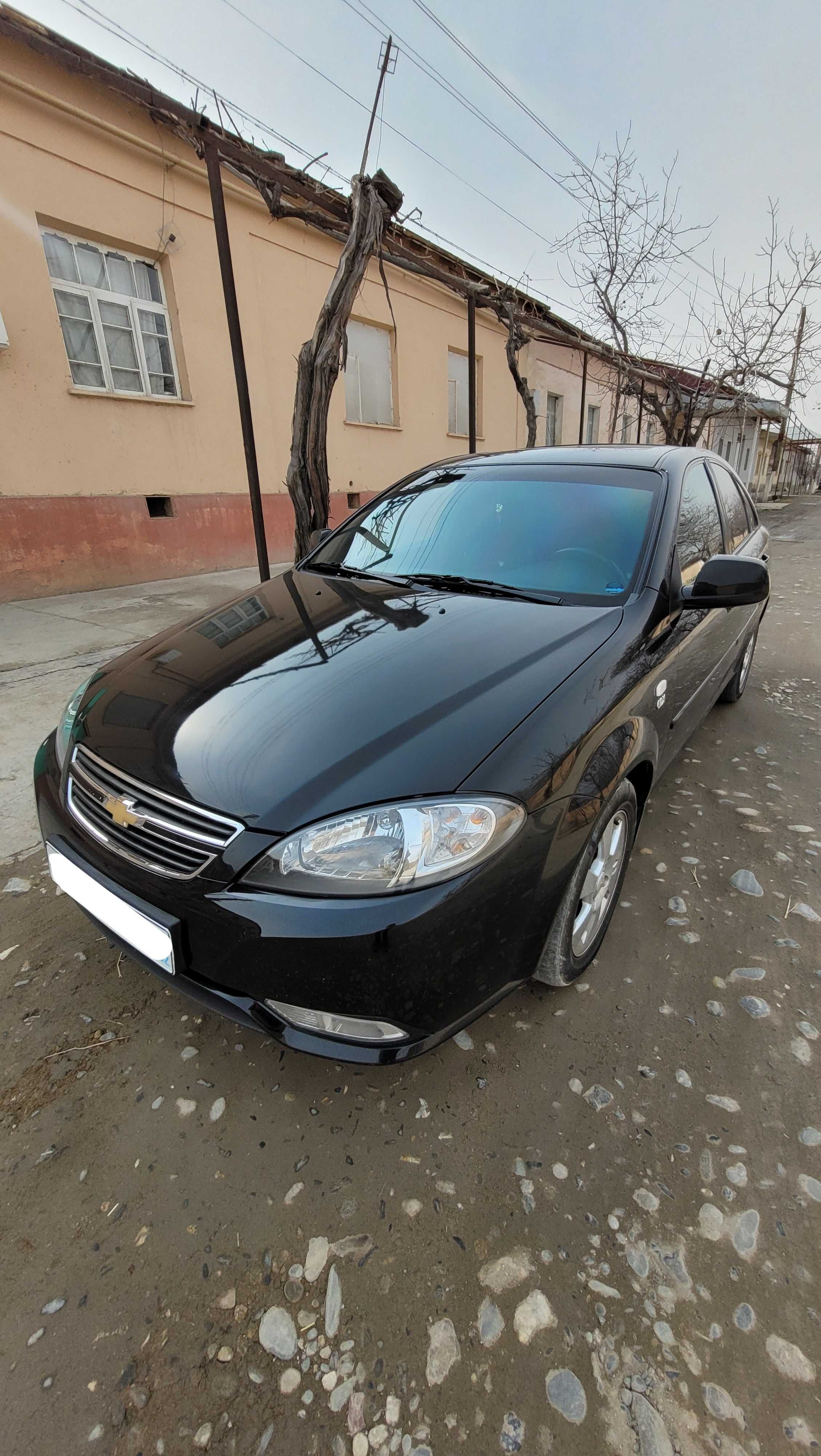 Chevrolet Gentra 1.5  3-позиция