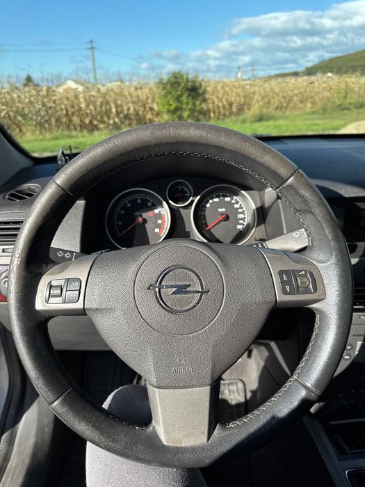 Opel Astra H 1.6 Benzină/2004