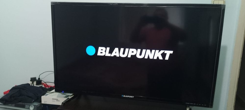 Led tv 102cm (40inchi)