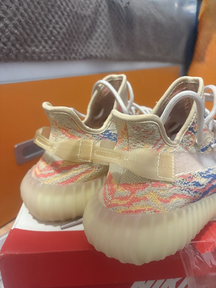 Adidas Yeezy Boost 350 V2 MX Oat