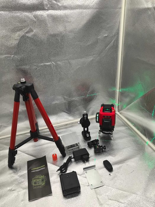 Nivel laser 4D, 16 linii, 360° – precizie si autonomie