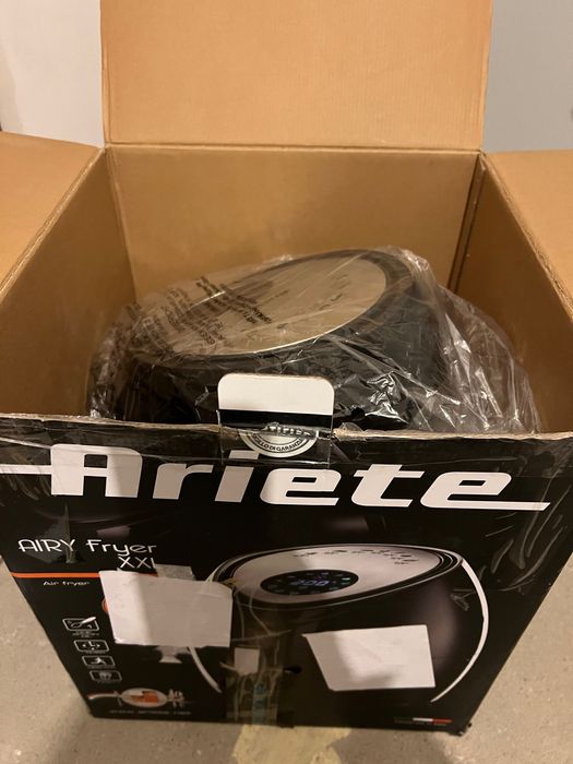 НОВ!Фритюрник с горещ въздух 5.5 л. Ariete Airy Fryer XXL 1800W