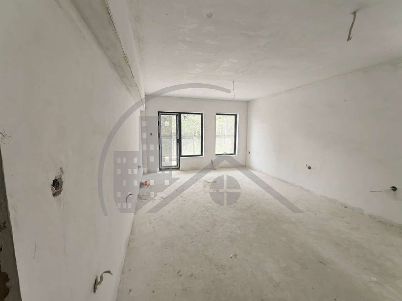 Продава се Двустаен апартамент в Варна, Виница - 74 кв.м за 1318 €/кв.м - Снимка #1