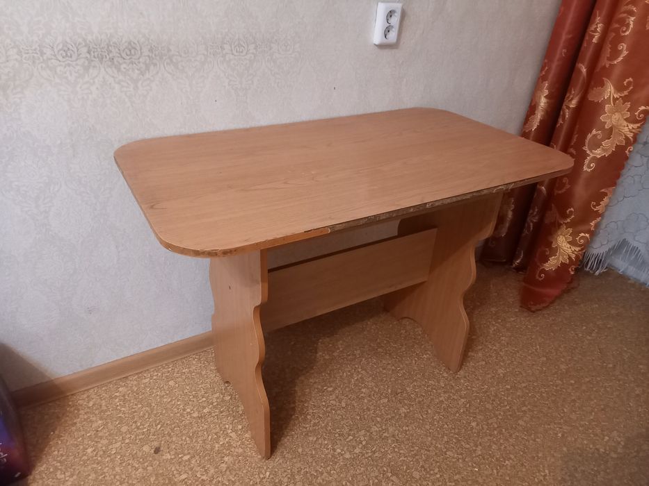 Стол кухонный цена 7тыс